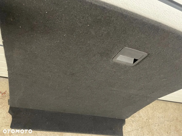 VW Passat b8 podłoga wykładzina bagażnika 3g9863463