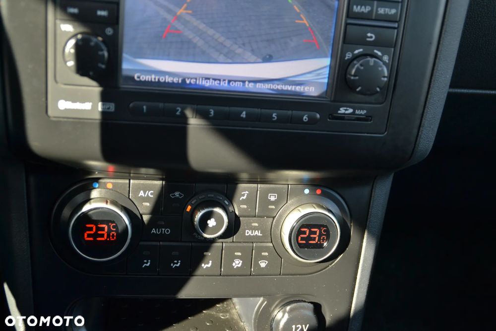 Nissan Qashqai 2.0 4x4 I-Way CVT - 38