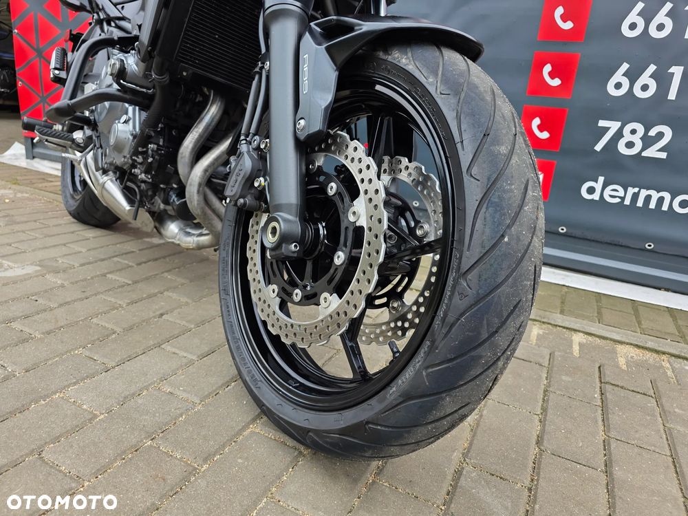 Kawasaki Z 650 - 26