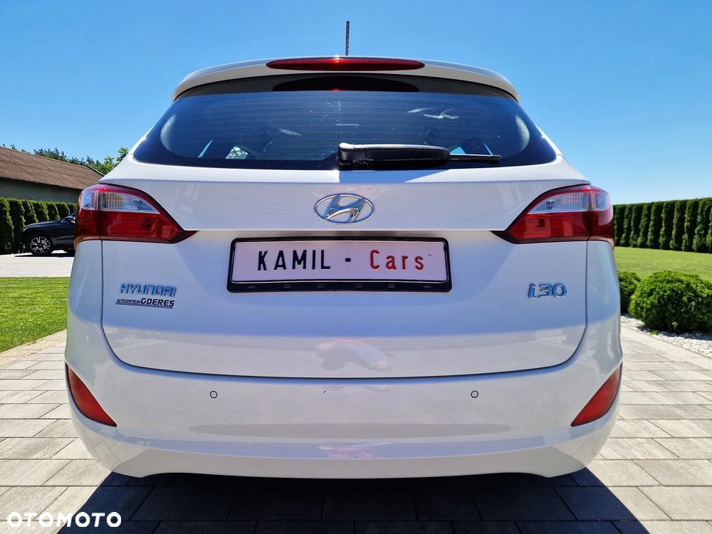 Hyundai i30 blue 1.4 YES Silver - 9