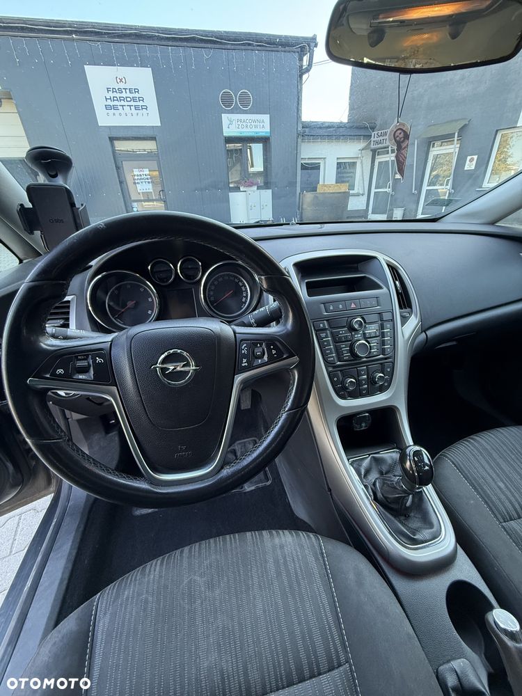 Opel Astra - 6