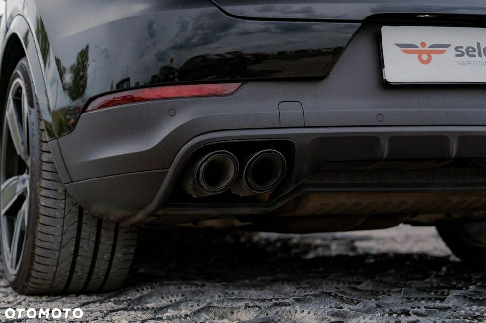 Porsche Cayenne - 13