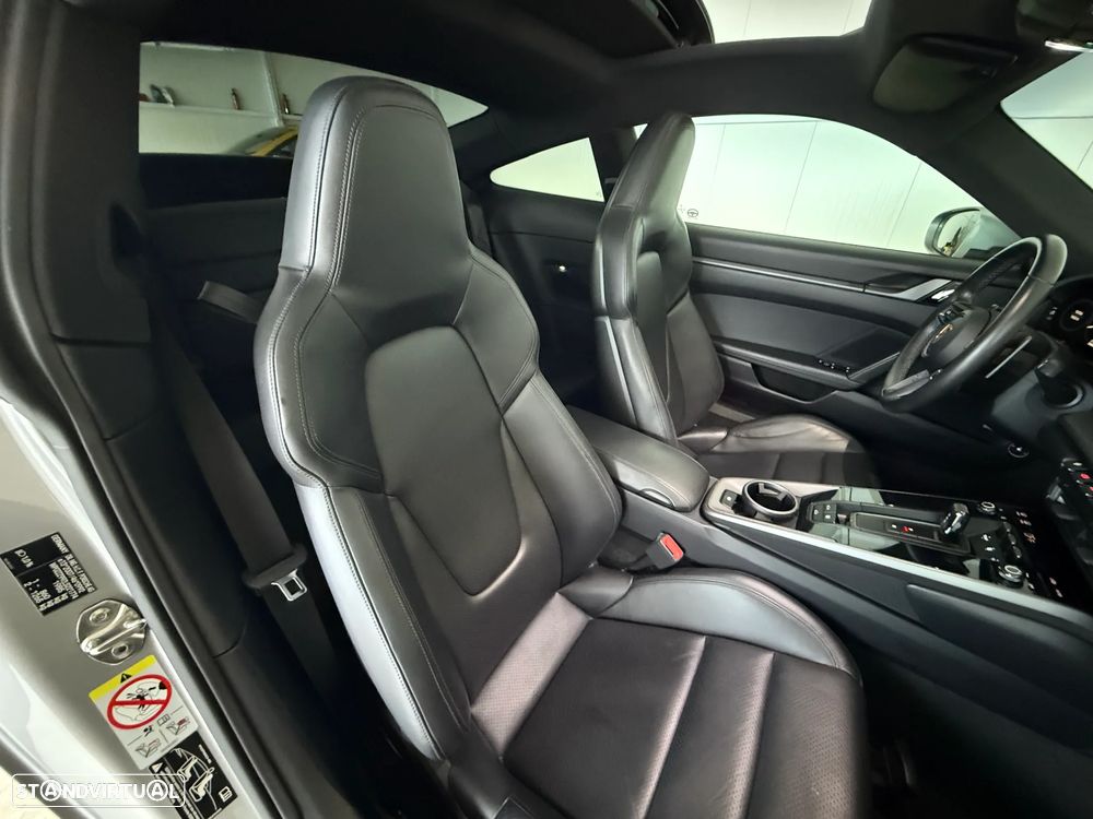 Porsche 911 (992) Carrera S PDK - 24