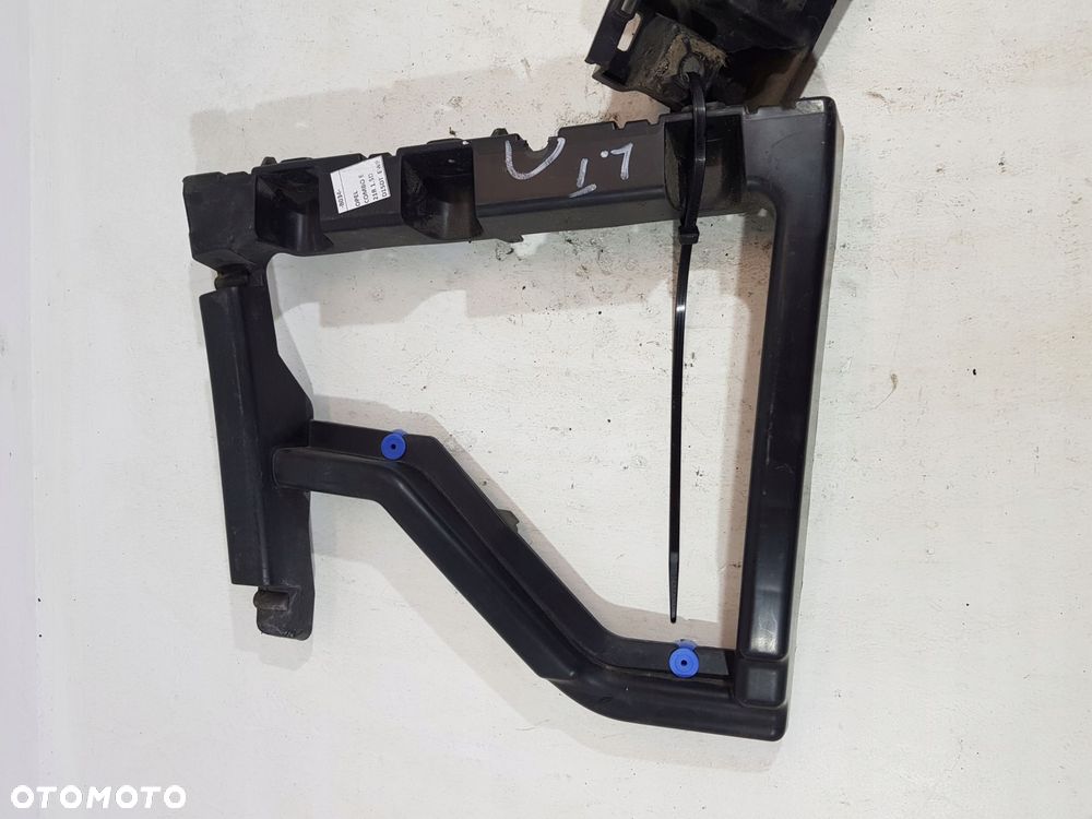 ślizg zderzaka lewy tył 9816808980 opel combo e berlingo iv rifter 21r eu - 2