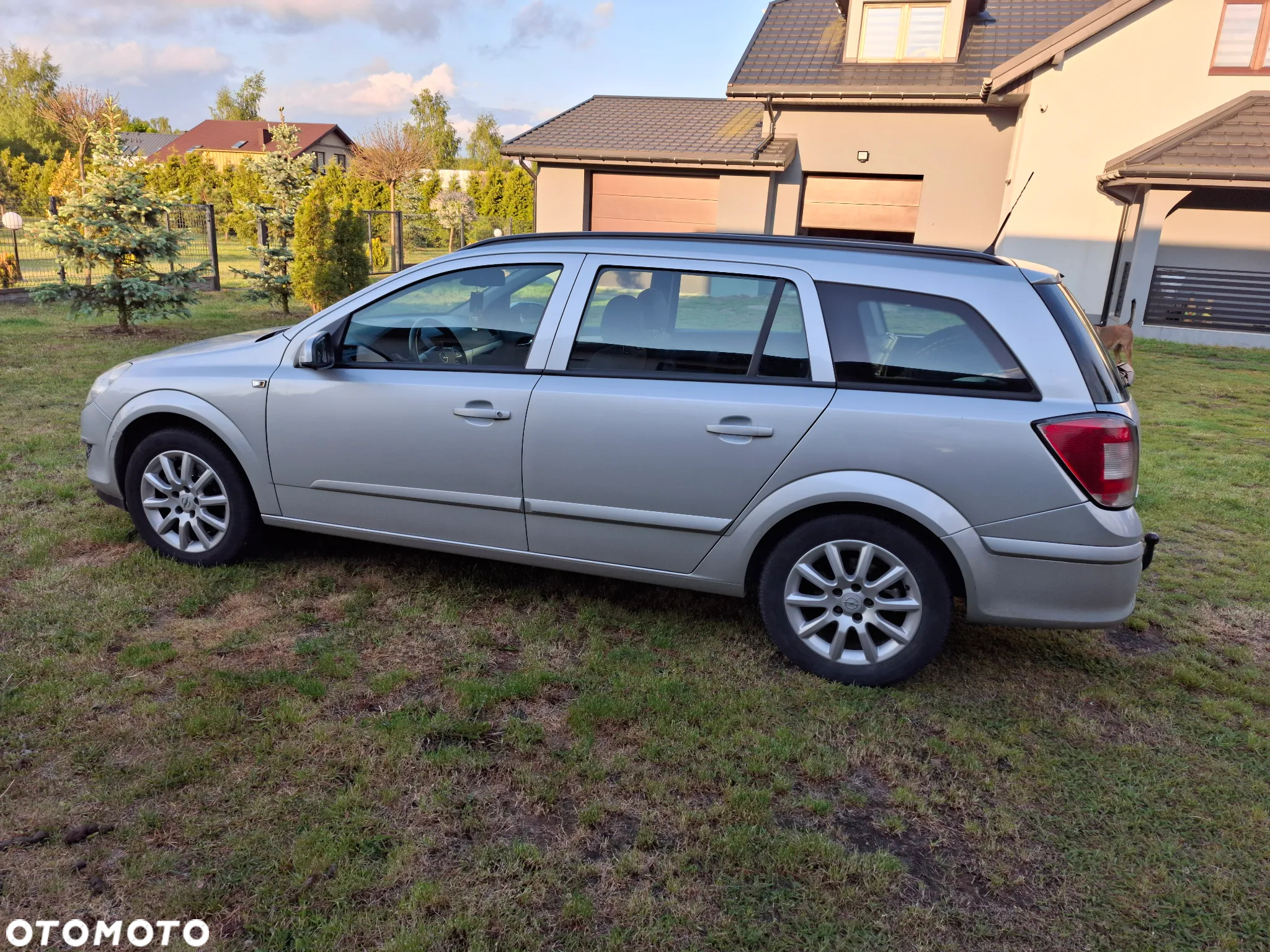 Opel Astra 1.9 CDTI DPF Edition - 9