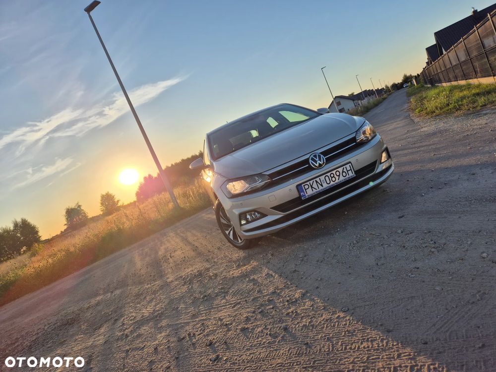 Volkswagen Polo 1.0 TSI Comfortline DSG - 2
