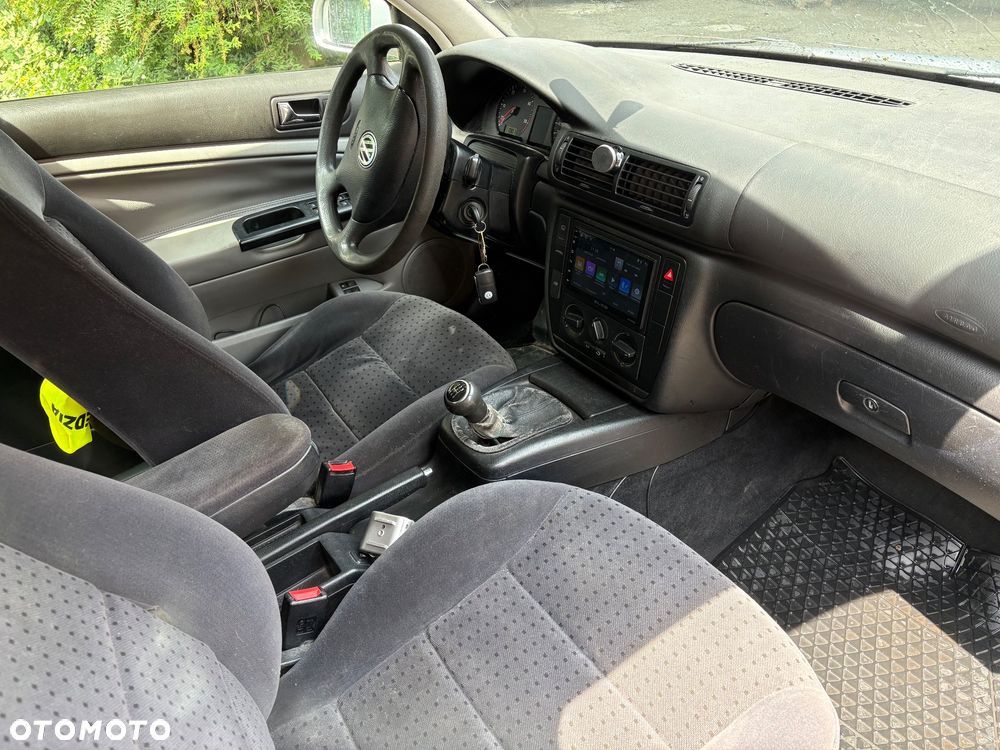 Volkswagen Passat 1.9 TDI - 7