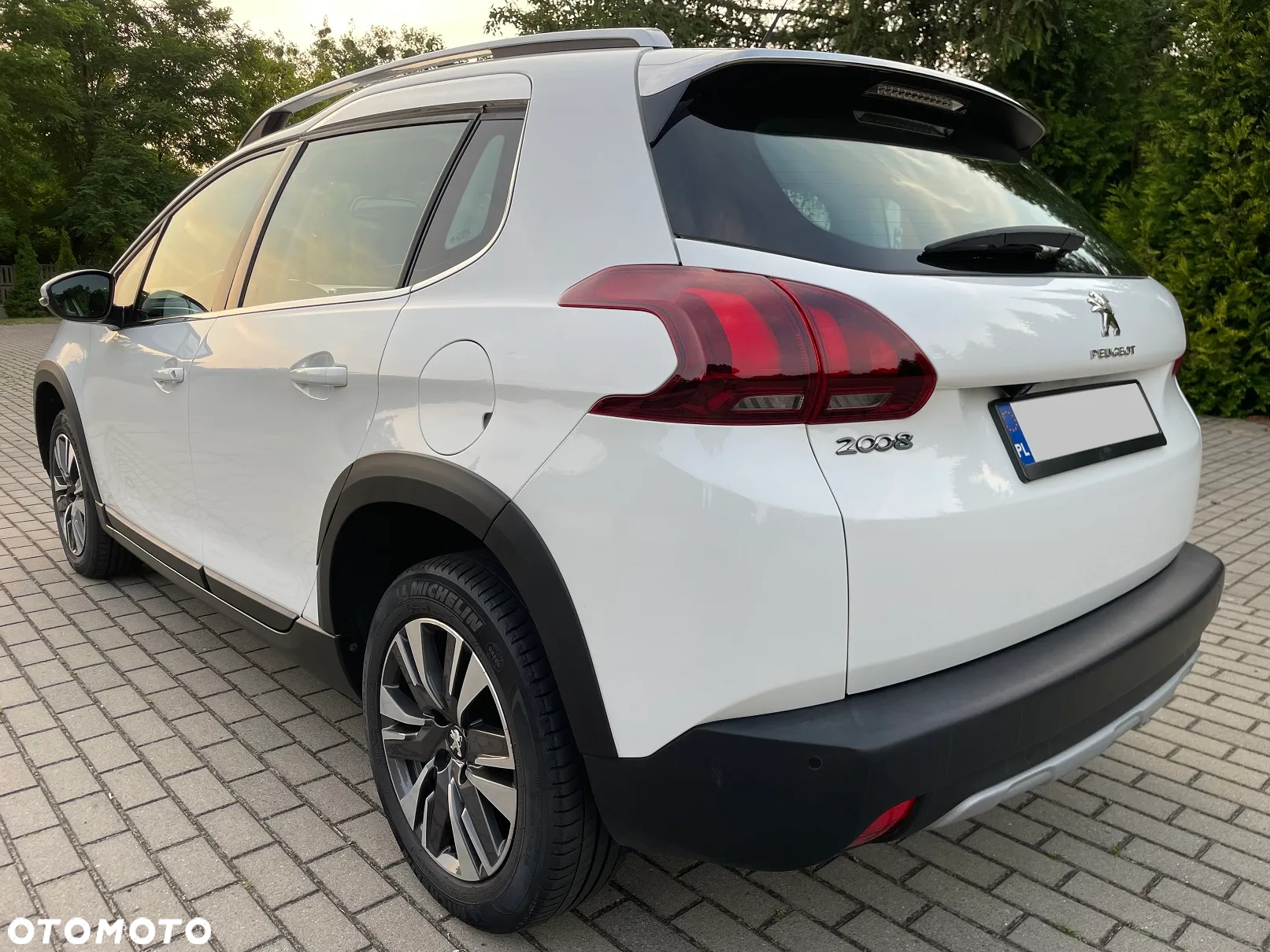 Peugeot 2008 - 14