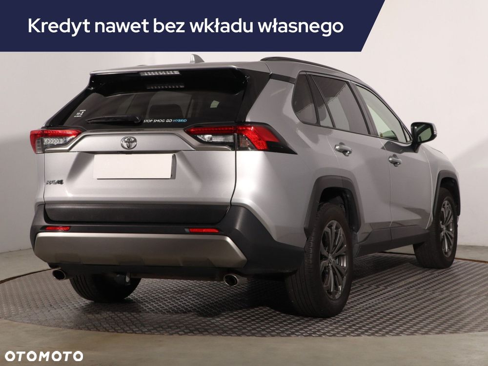 Toyota RAV4 - 7
