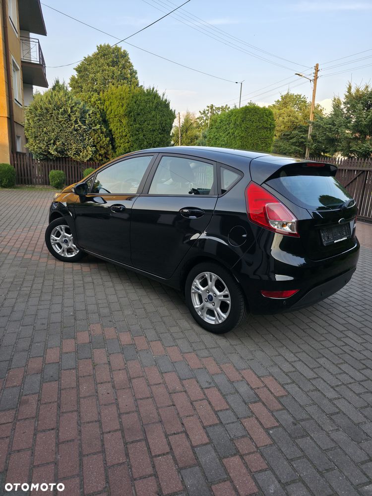 Ford Fiesta 1.0 Champions Edition - 3