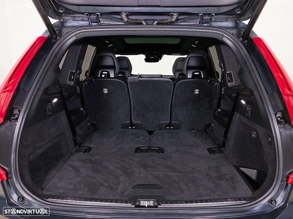 Volvo XC 90 2.0 T8 PHEV R-Design AWD — fotografia 10