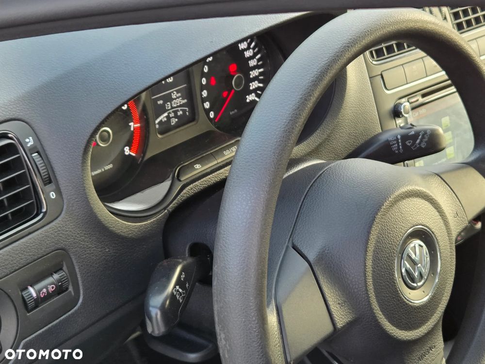 Volkswagen Polo 1.2 Team - 15