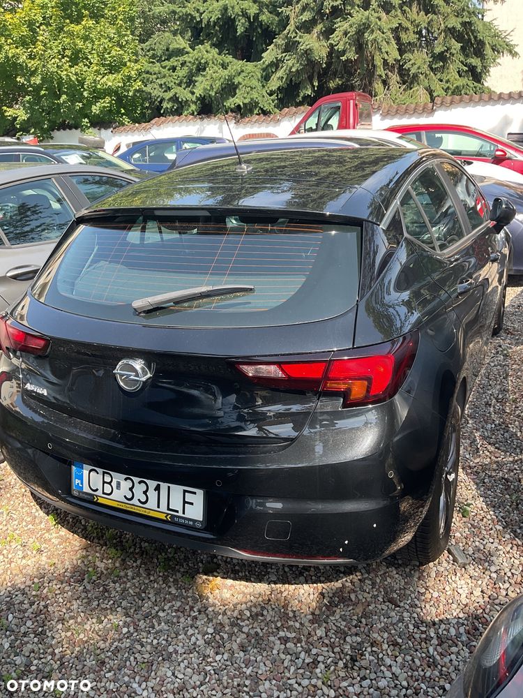 Opel Astra 1.4 T Dynamic S&S - 3