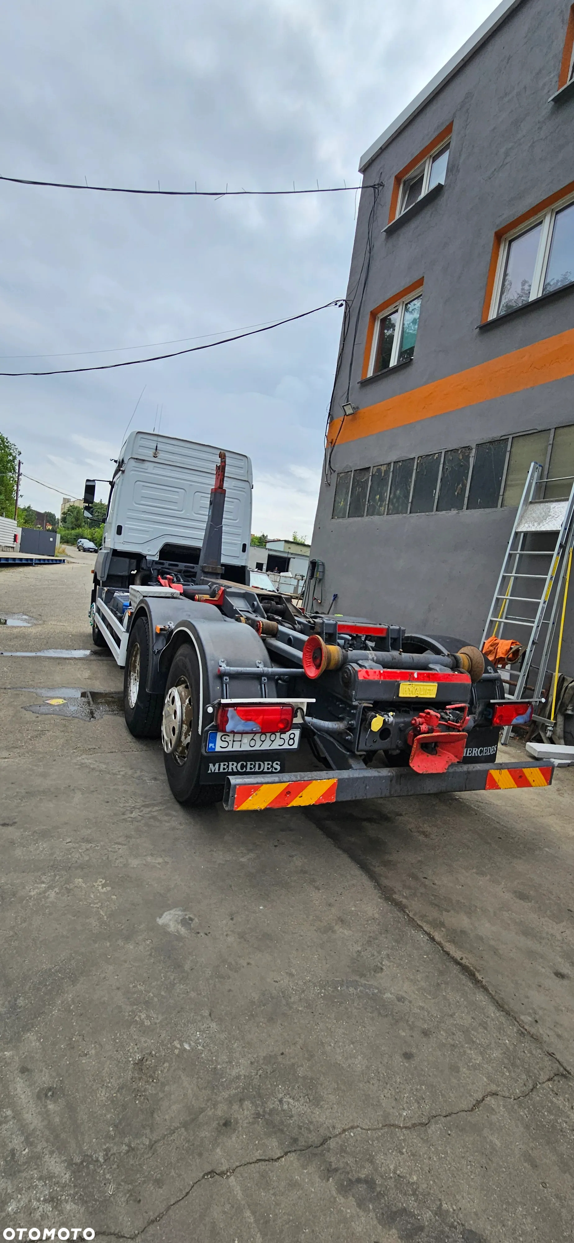 Mercedes-Benz AXOR - 3