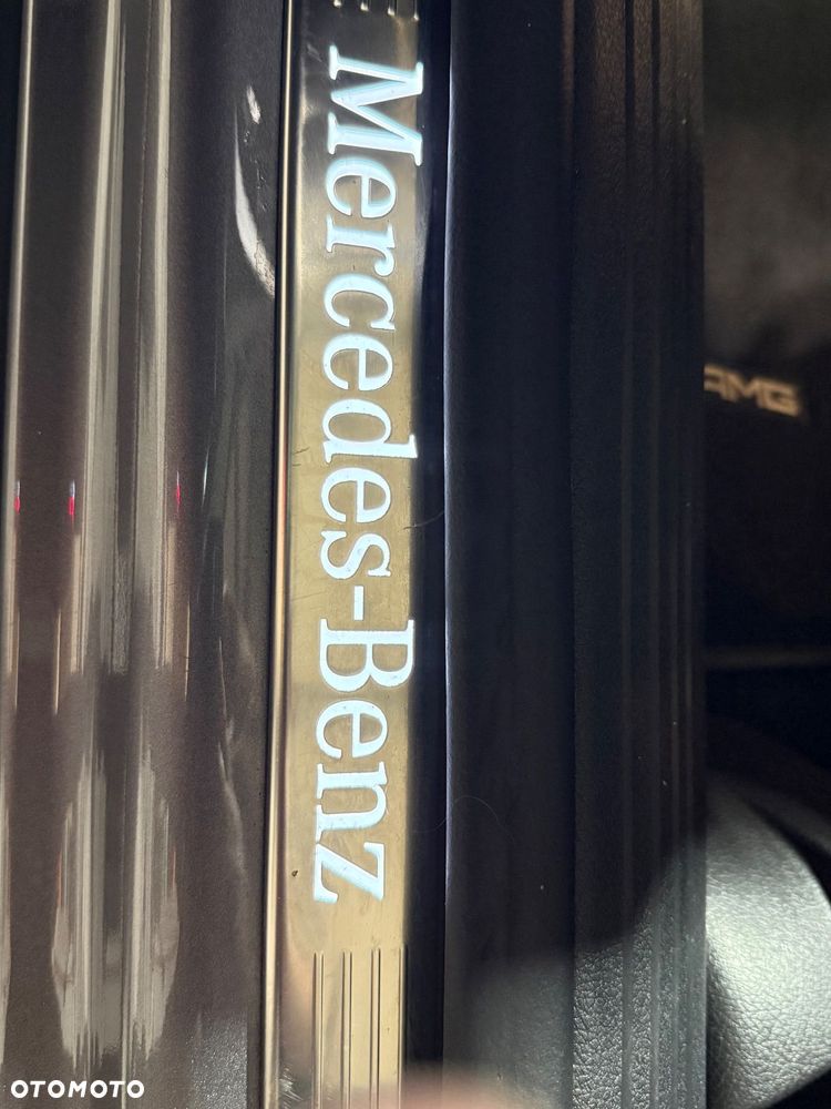 Mercedes-Benz GLB 220 d 4-Matic AMG Line 8G-DCT - 20