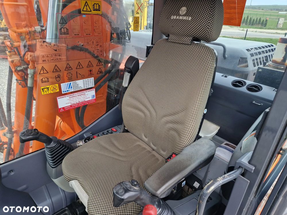 Komatsu PW148-8 - 13