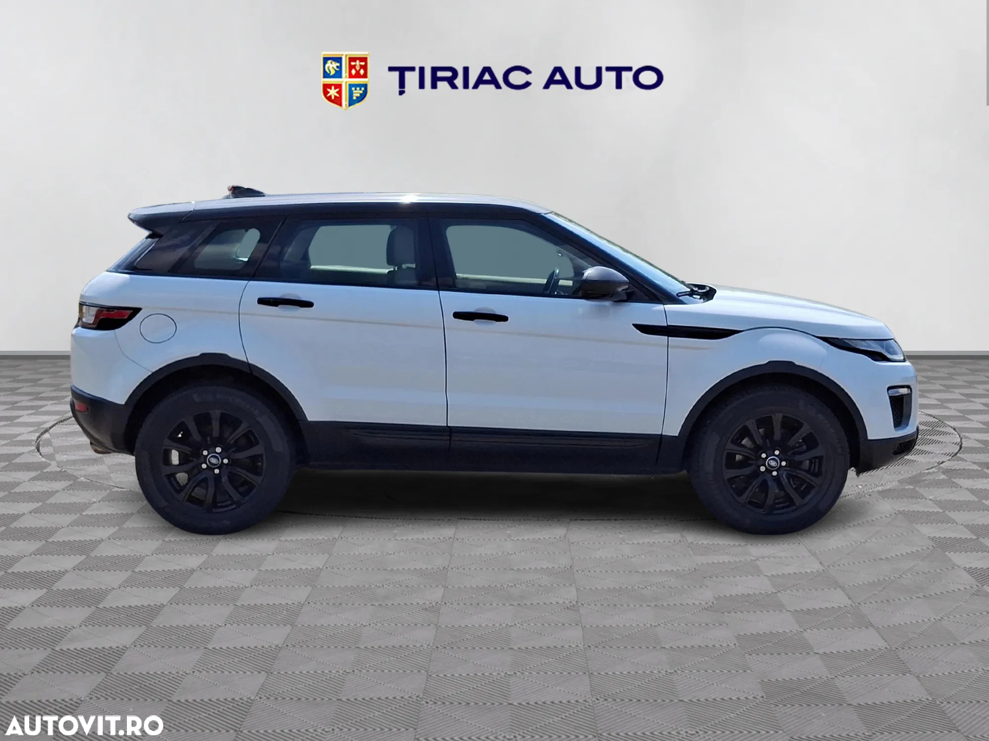 Land Rover Range Rover Evoque - 7
