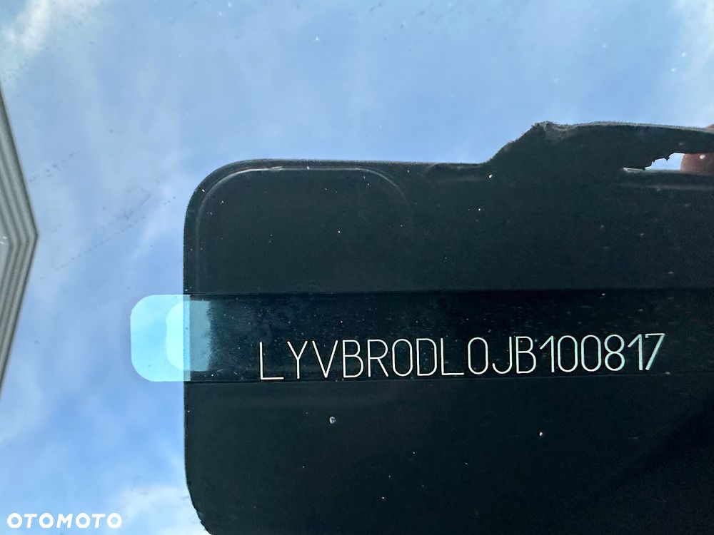 Volvo XC 60 T8 AWD Plug-In Hybrid Inscription Expression - 35