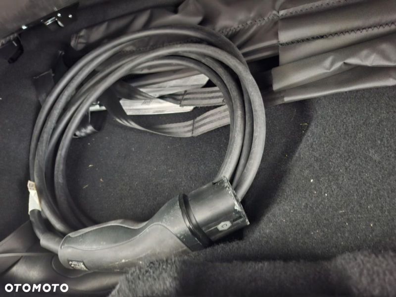 Volvo XC 90 T8 AWD Plug-In Hybrid Plus Black Edition 7os - 14