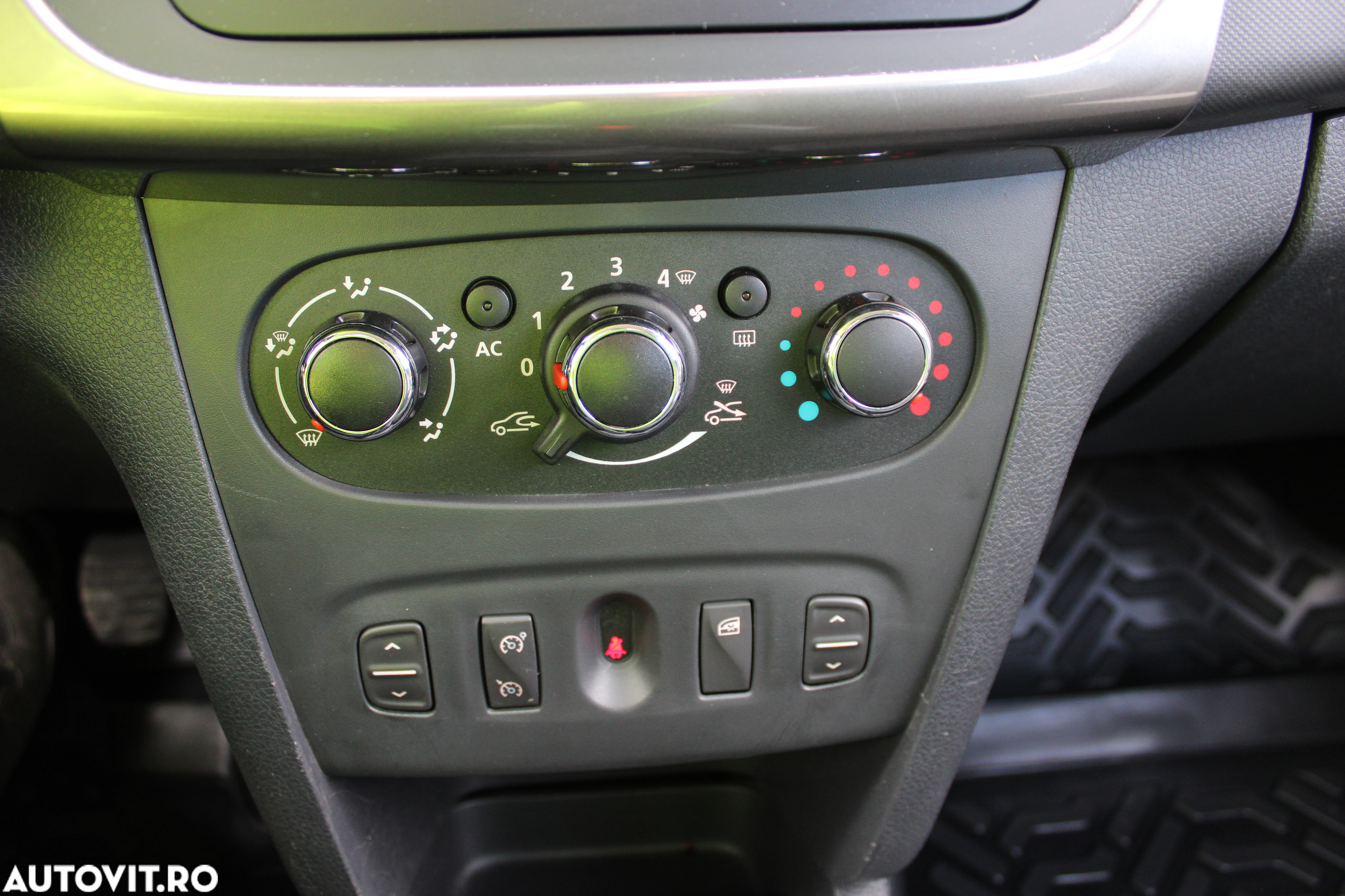 Dacia Sandero Stepway 0.9 TCe Prestige - 10