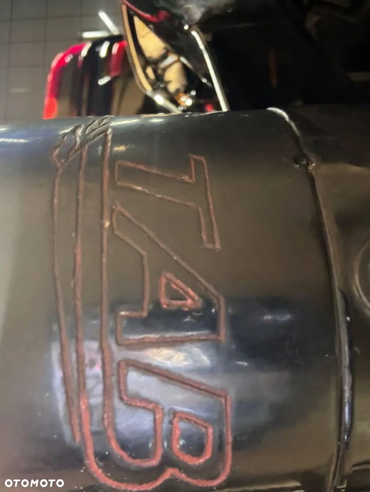 Harley-Davidson Touring Road Glide - 13