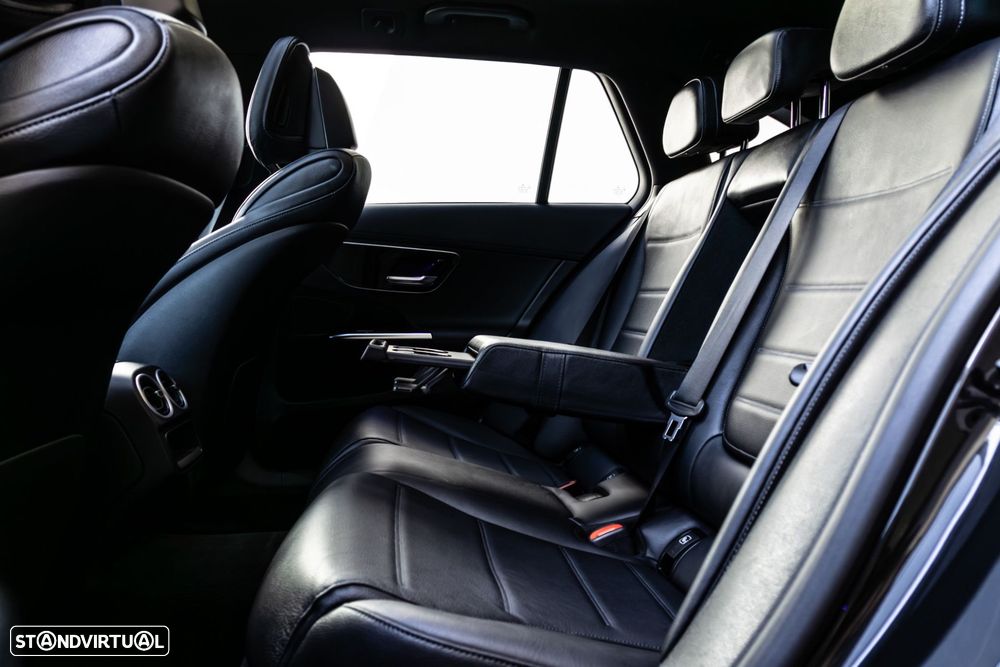 Mercedes-Benz C 300 d AMG Line - 31