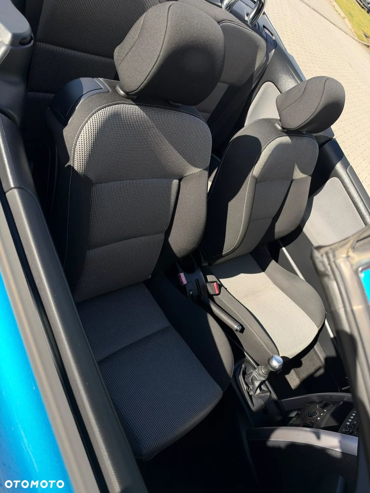Peugeot 207 CC 1.6 HDi Premium - 21