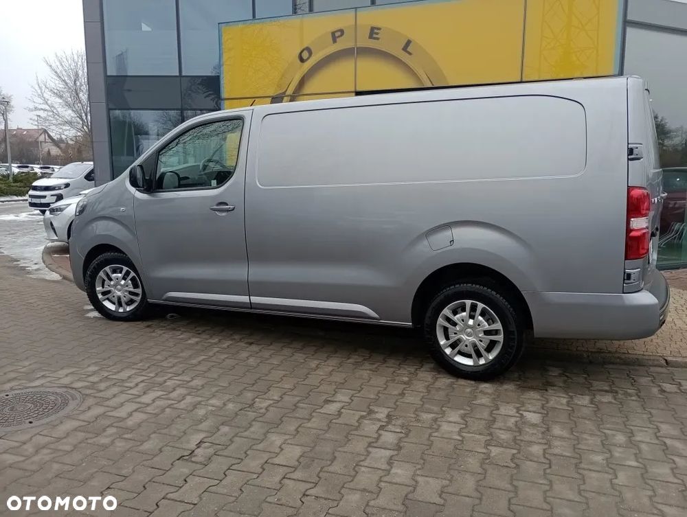 Opel Vivaro Extra Long - 2