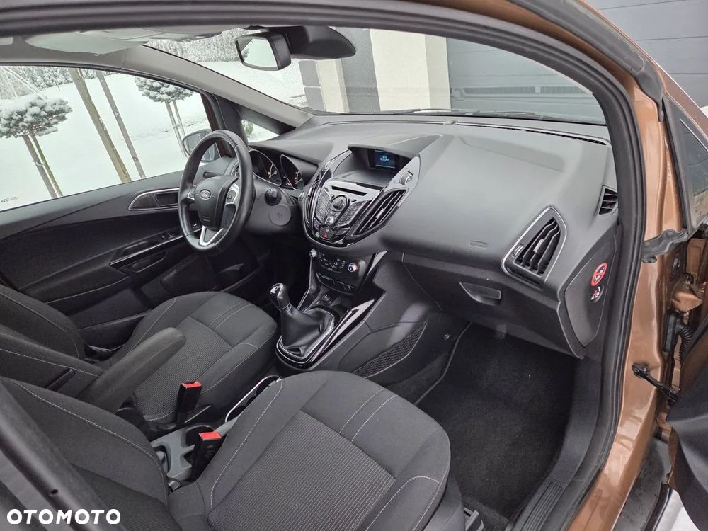 Ford B-MAX 1.5 TDCi Titanium - 19