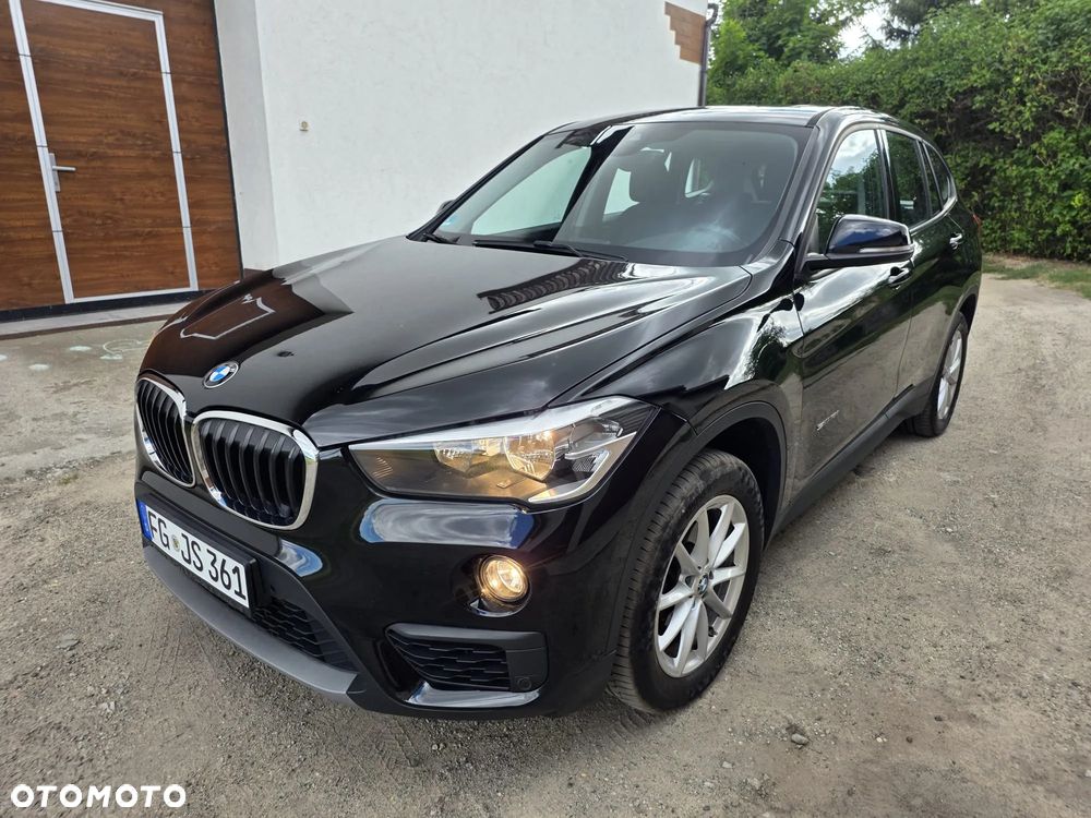 BMW X1 sDrive18i - 33