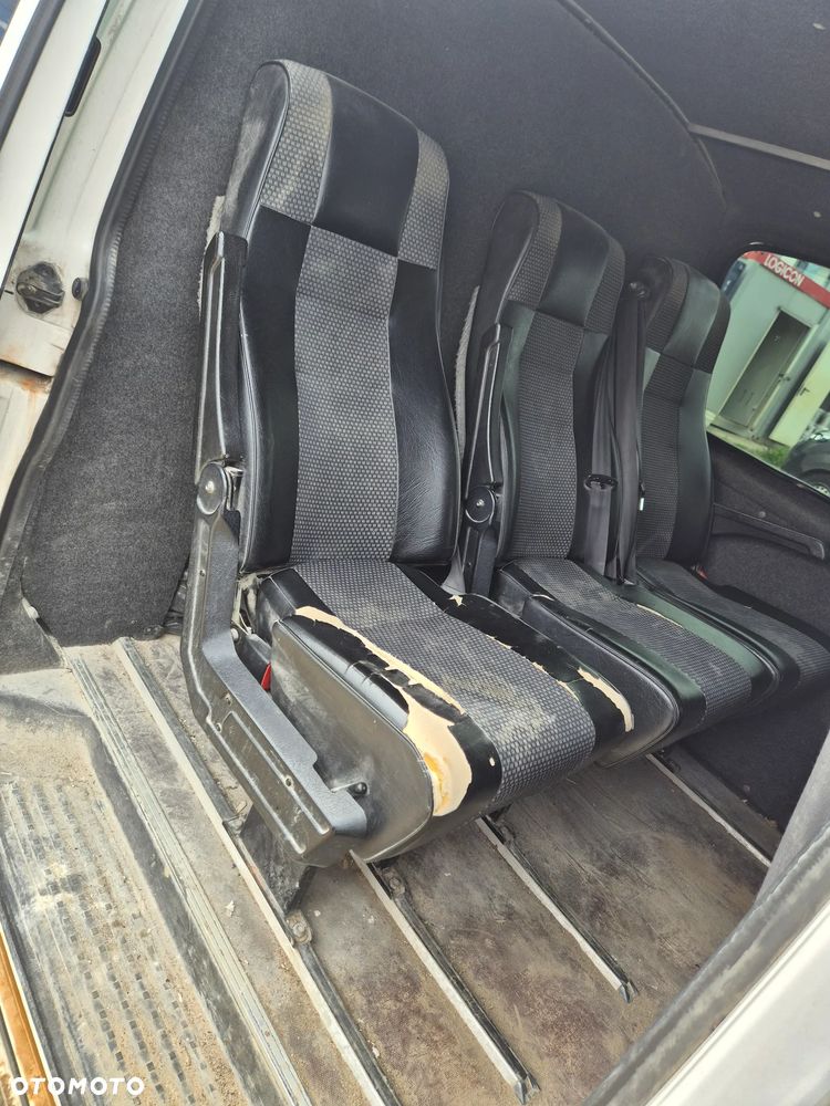 Volkswagen Transporter - 8