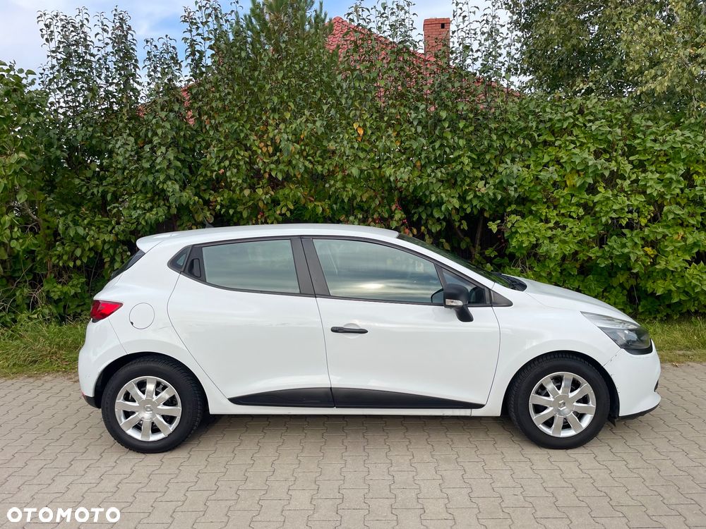 Renault Clio - 2