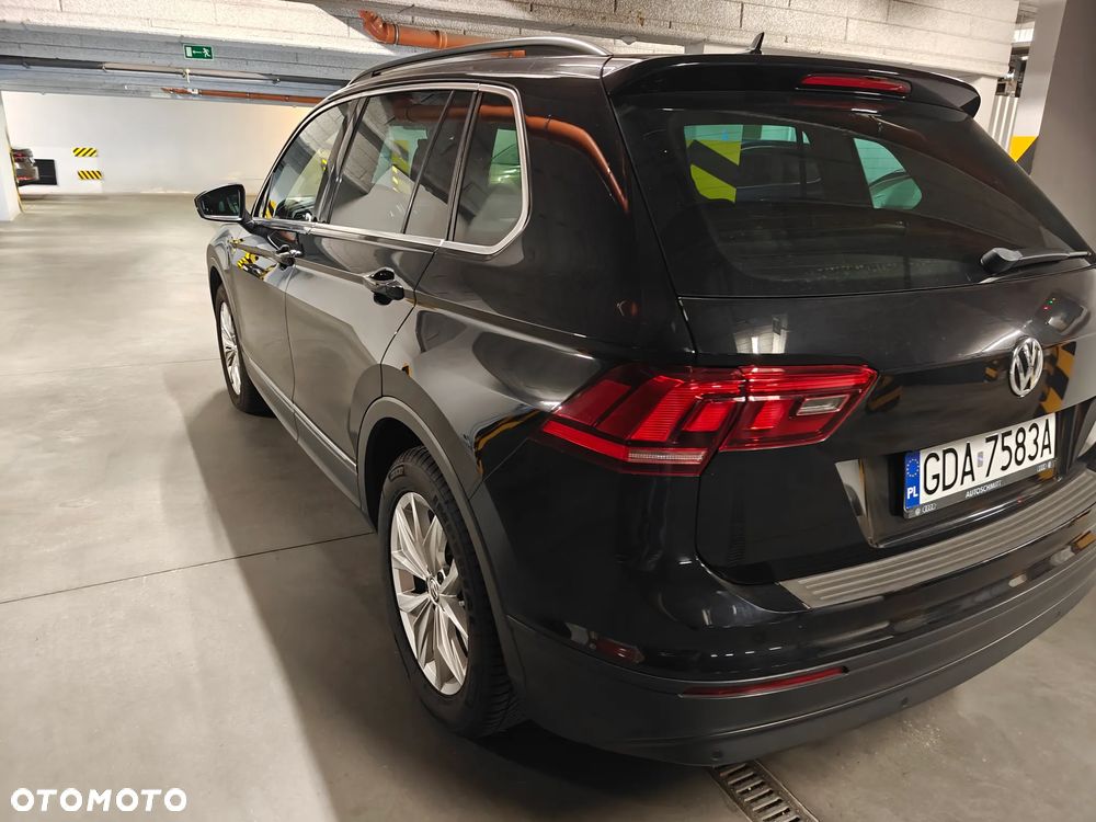 Volkswagen Tiguan - 8