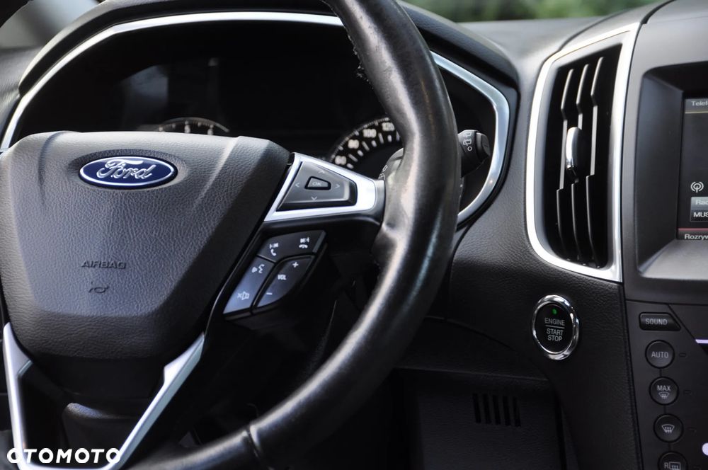 Ford S-Max 2.0 TDCi 4WD Titanium PowerShift - 34