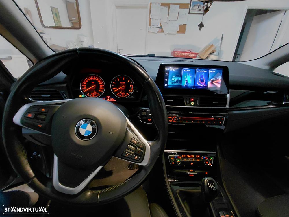 BMW 216 Active Tourer d - 9