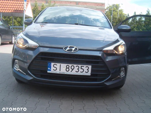 Hyundai i20 - 23