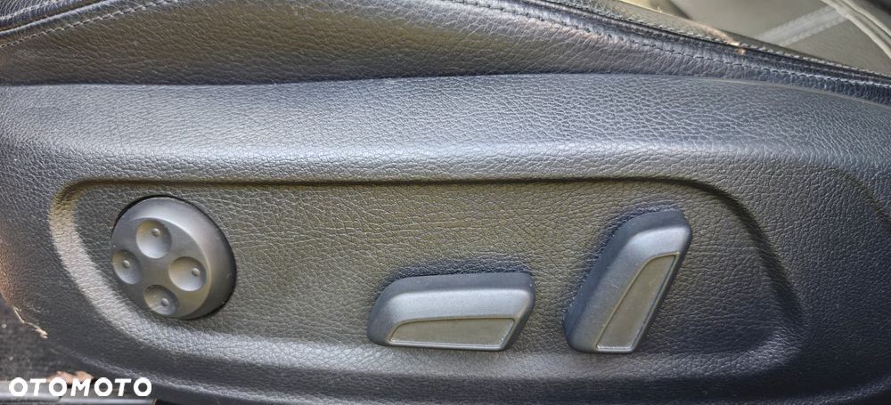 Volkswagen Passat 2.0 TSI DSG Highline - 21