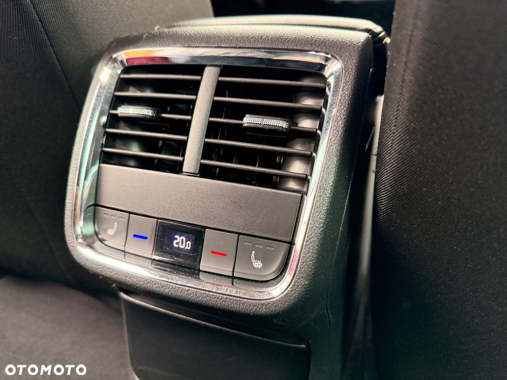 Skoda Octavia 2.0 TSI 4x4 Scout DSG - 14