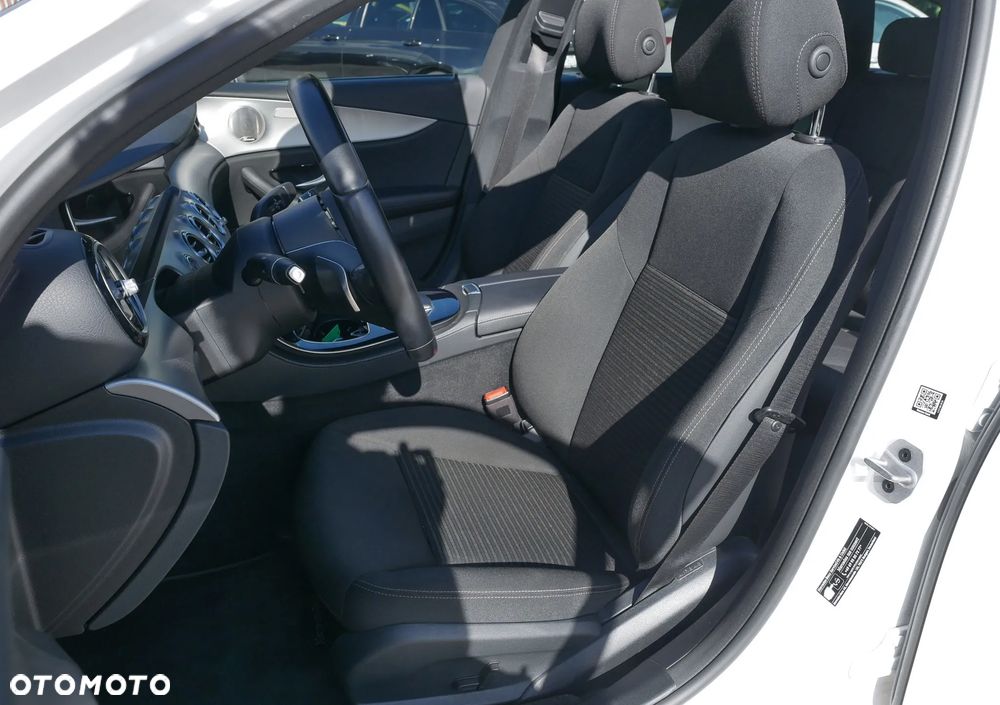 Mercedes-Benz Klasa E 300 de 9G-TRONIC - 24