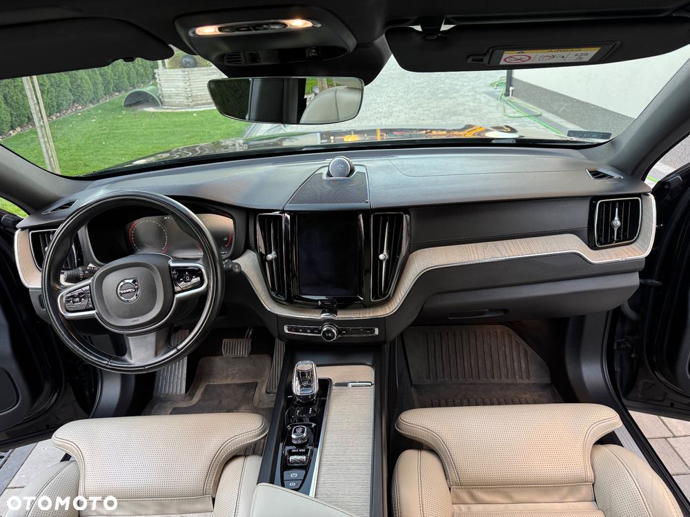 Volvo XC 60 - 11