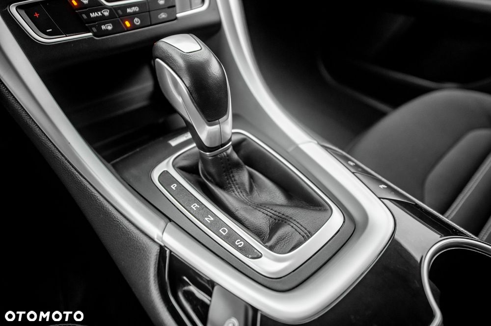 Ford Mondeo 2.0 EcoBlue Business Edition - 31