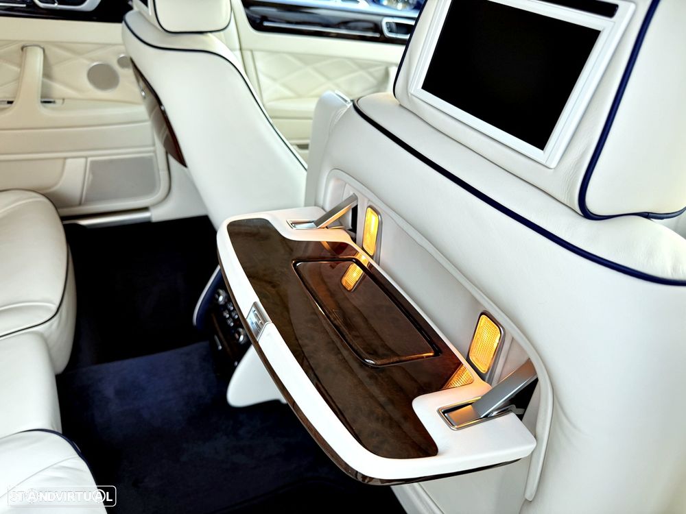 Bentley Continental Flying Spur 6.0 W12 - 39