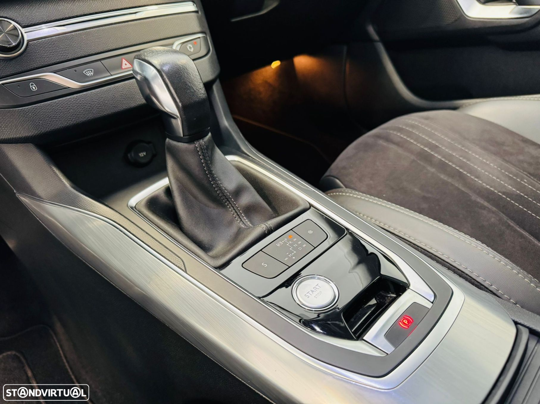 Peugeot 308 SW PureTech 130 EAT6 Stop & Start Allure - 12