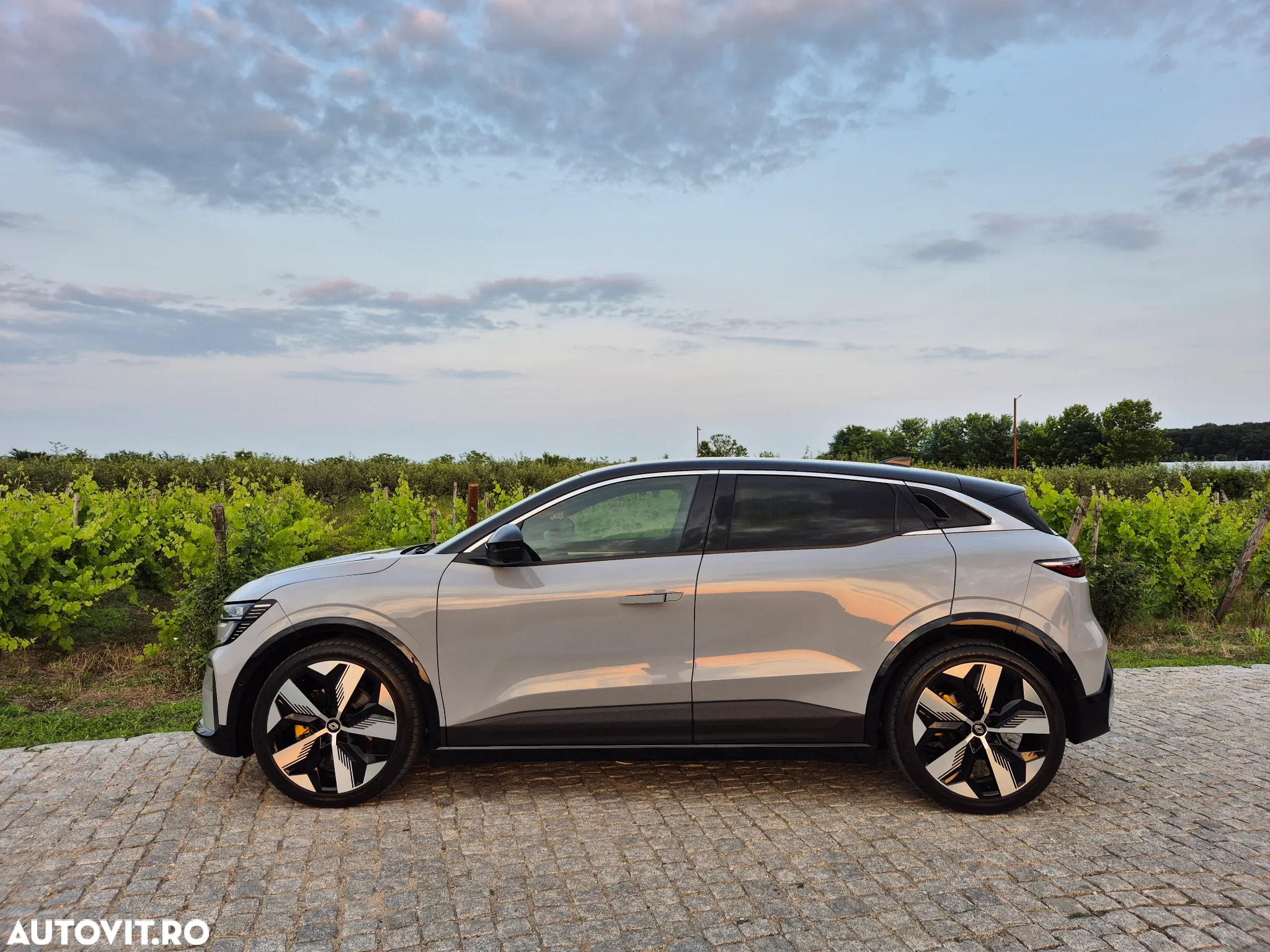 Renault Megane E-TECH EV60 optimum charge techno - 8