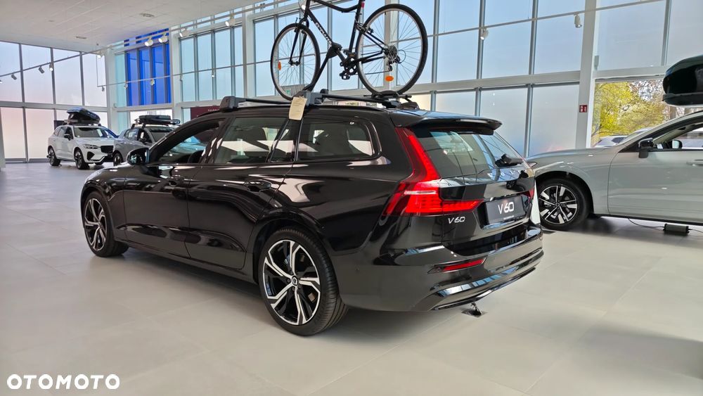 Volvo V60 B4 B Plus Dark - 3