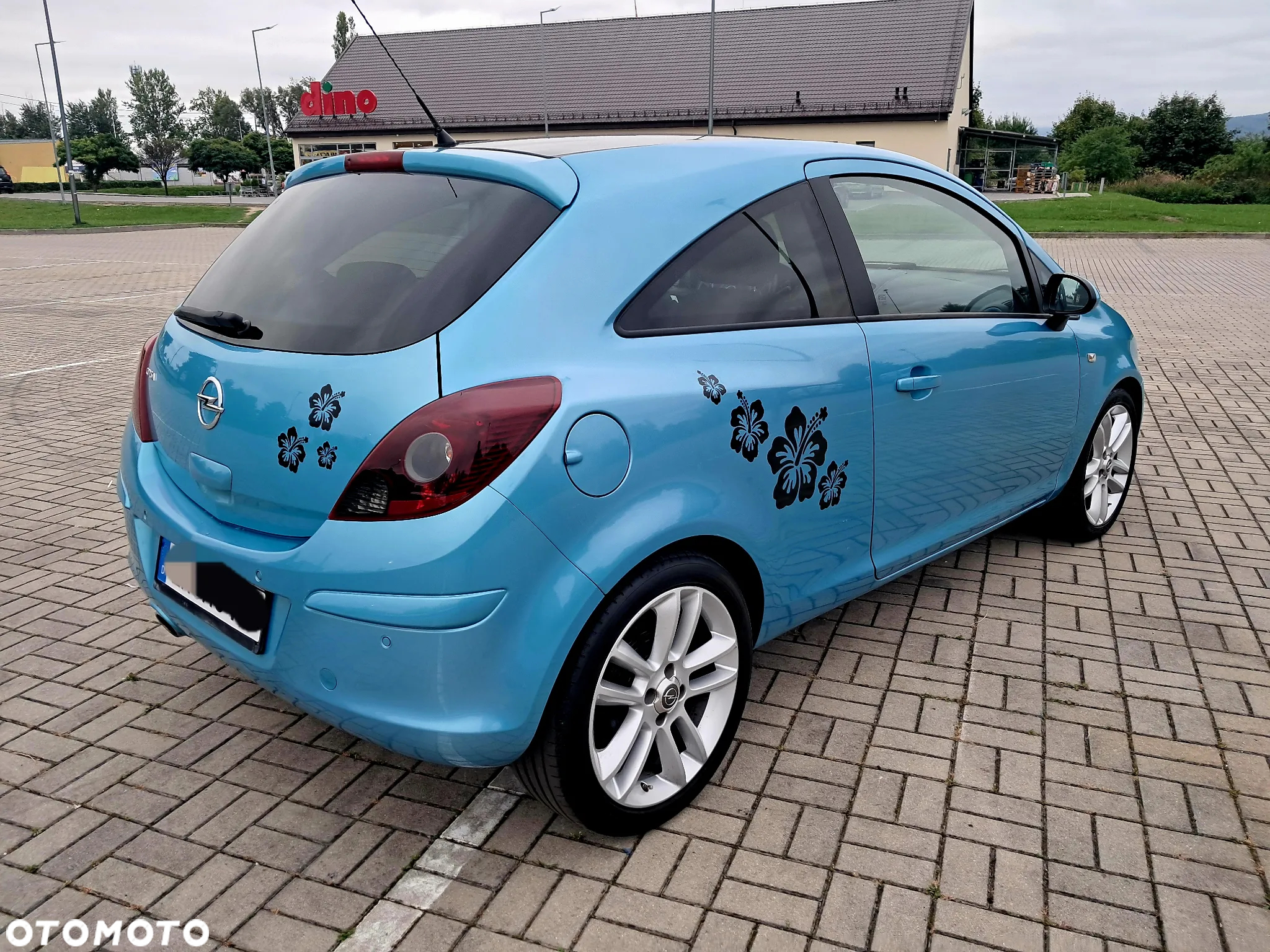 Opel Corsa 1.2 16V Cosmo - 3