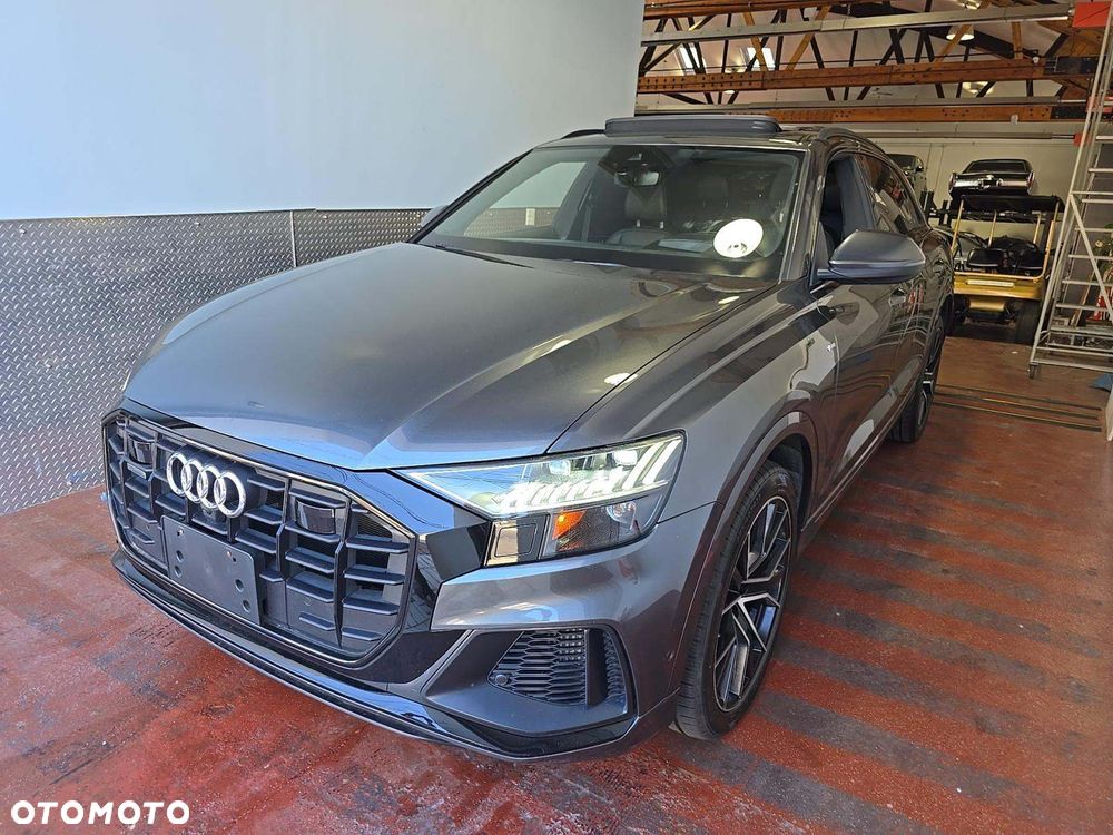 Audi Q8 55 TFSI mHEV Quattro Tiptronic - 1