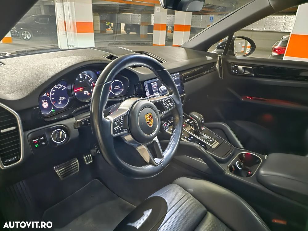 Porsche Cayenne S - 9