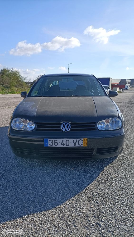 VW Golf 1.9 TDi Highline - 4