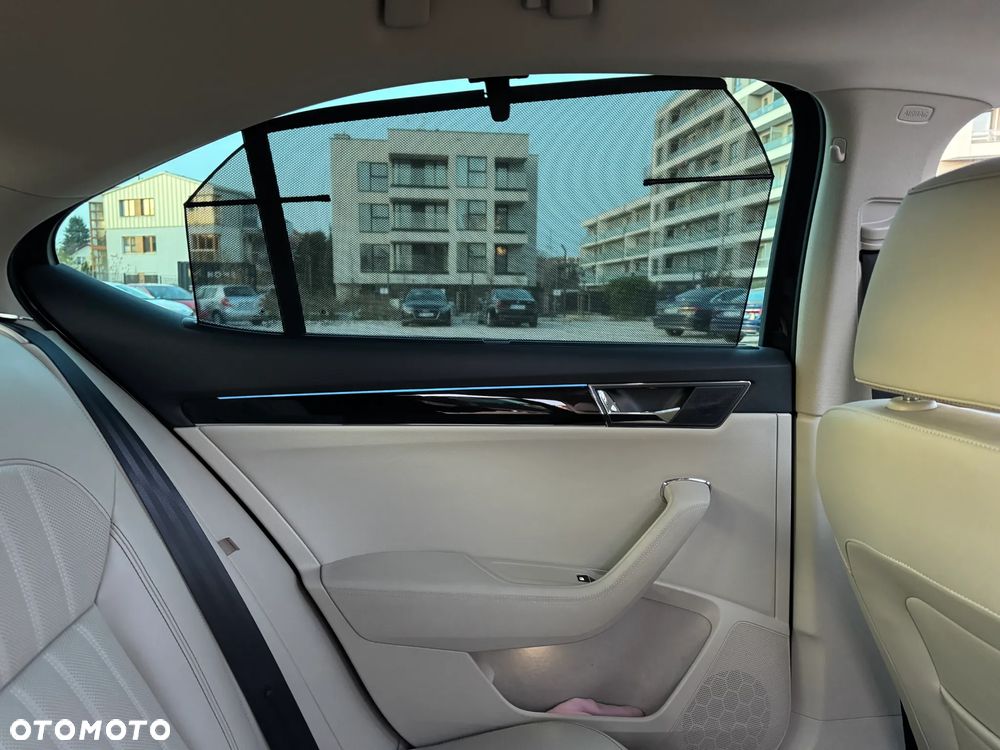 Skoda Superb 2.0 TSI 4x4 L&K DSG - 18